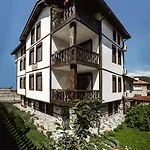Topalovi Zlatograd