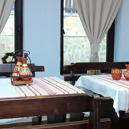 Πανσιόν Topalovi Ζλάτογκραντ