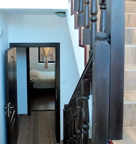 Guest house Topalovi 3*