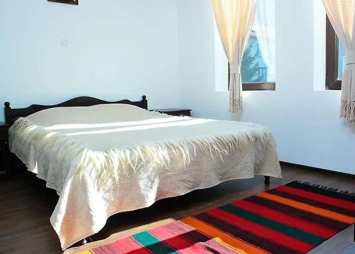 Guest house Topalovi 3*